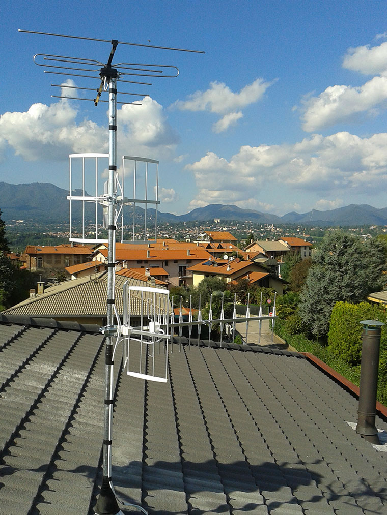 Antenna digitale terrestre e satellite